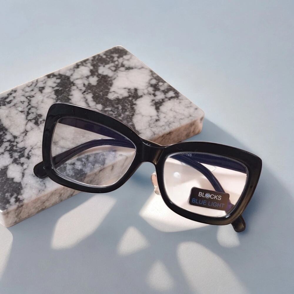 Grace Black Computer Blue Light Glasses - Picture 2 of 12
